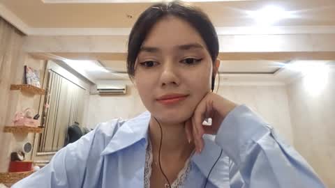 Alice online show from October 5, 2025, 6:50 pm