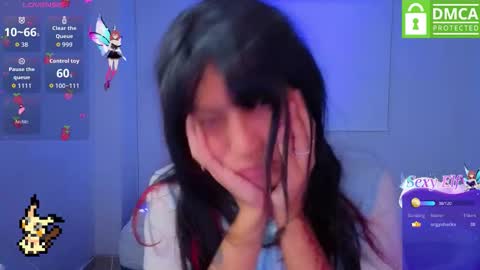 Helia Transfem and Amy online show from March 12, 2026, 7:36 am