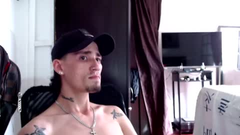 Snapshot of hell_boy66 chatting on May 21, 2026, 9:00 pm Eros online show from May 21, 2026, 9:00 pm