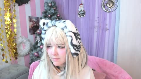 Laura online show from December 11, 2024, 5:10 am
