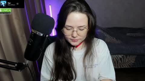 Red online show from December 17, 2024, 10:00 pm