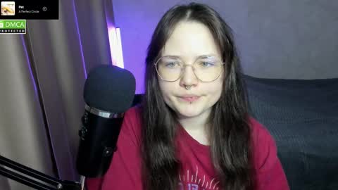 Red online show from February 15, 2025, 9:26 pm