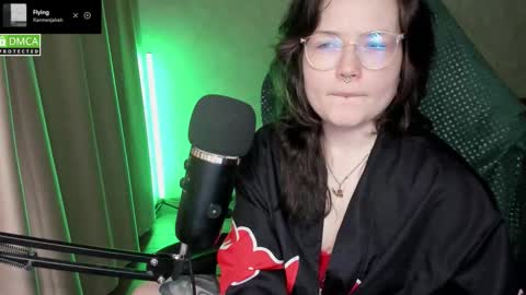 Red online show from March 28, 2026, 8:52 pm