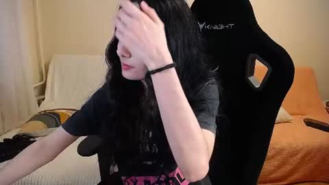 Helen online show from July 27, 2026, 12:06 am