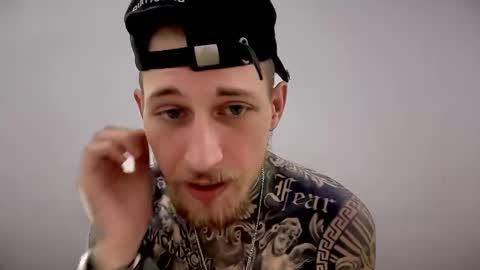 hellacozy online show from March 20, 2026, 6:57 pm