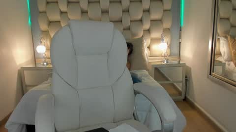 hellen_amazing online show from January 23, 2025, 11:48 am