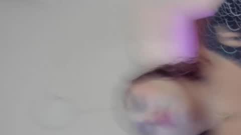 hellen_amazing online show from February 17, 2025, 3:15 am