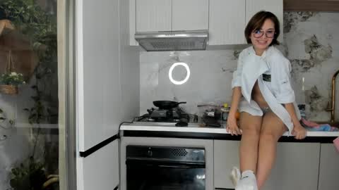 Julieta online show from February 9, 2025, 6:47 pm