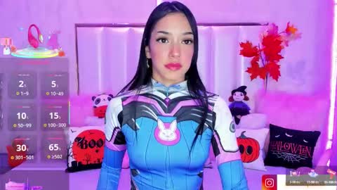 Hellen Paris online show from October 7, 2025, 5:15 am