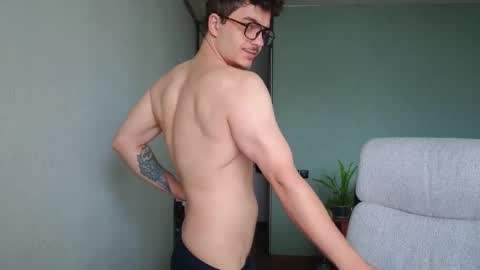 Remy online show from November 9, 2025, 6:23 am