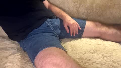 Snapshot of hello902 chatting on September 24, 2025, 1:03 pm David Whinston Smith online show from September 24, 2025, 1:03 pm