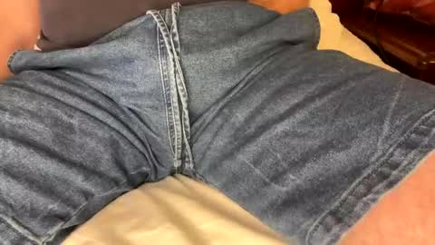 Snapshot of hello902 chatting on October 28, 2025, 3:32 am David Whinston Smith online show from October 28, 2025, 3:32 am