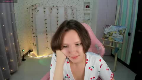 Helene online show from September 14, 2025, 8:08 pm