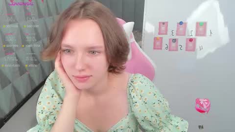 Helene online show from September 17, 2025, 4:14 am