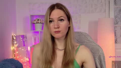 Alisia  Monday to Friday from 10 am to 4 pm GMT 2 online show from March 5, 2025, 9:05 am