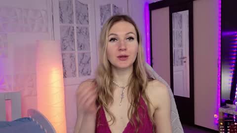 Alisia  Monday to Friday from 10 am to 4 pm GMT 2 online show from March 6, 2025, 8:08 am