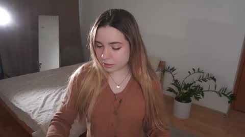 Snapshot of hello_taya chatting on January 12, 2026, 6:40 am Taya online show from January 12, 2026, 6:40 am