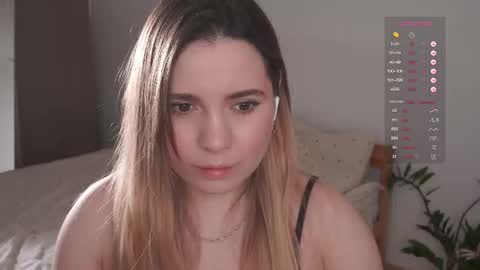 Snapshot of hello_taya chatting on January 14, 2026, 2:01 pm Taya online show from January 14, 2026, 2:01 pm