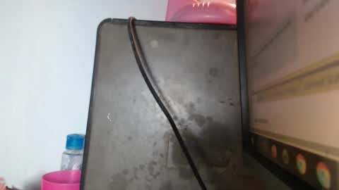 Snapshot of helloisme_richelyn chatting on November 2, 2025, 11:23 am helloisme_richelyn online show from November 2, 2025, 11:23 am