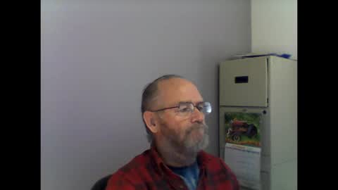 Snapshot of helopilot01 chatting on October 11, 2025, 3:32 pm helopilot01 online show from October 11, 2025, 3:32 pm