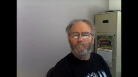 Snapshot of helopilot01 chatting on October 19, 2025, 4:07 pm helopilot01 online show from October 19, 2025, 4:07 pm