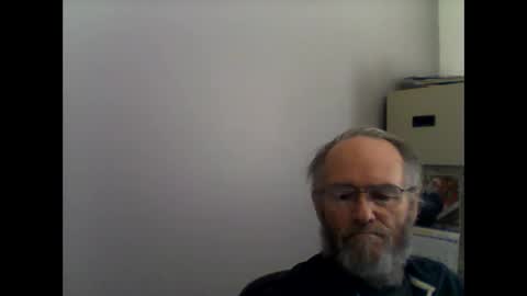 Snapshot of helopilot01 chatting on November 2, 2025, 5:15 pm helopilot01 online show from November 2, 2025, 5:15 pm