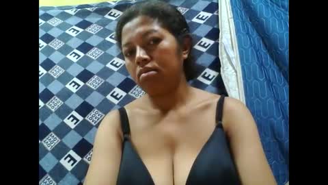 henitsaldy online show from September 17, 2025, 2:35 am