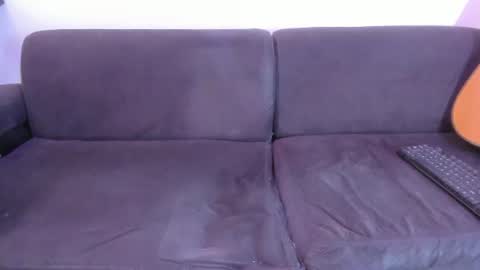 henrik_senn online show from July 11, 2026, 5:48 pm