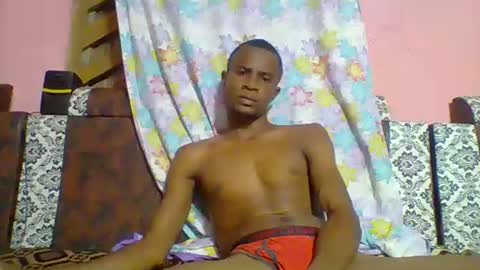 Adrian Honey online show from December 5, 2024, 6:22 pm