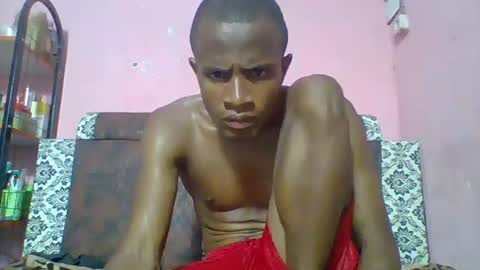 Adrian Honey online show from January 4, 2025, 11:59 pm