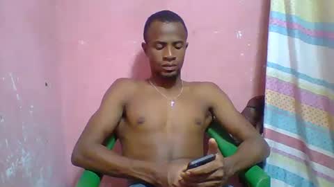 Adrian Honey online show from November 1, 2025, 2:02 am