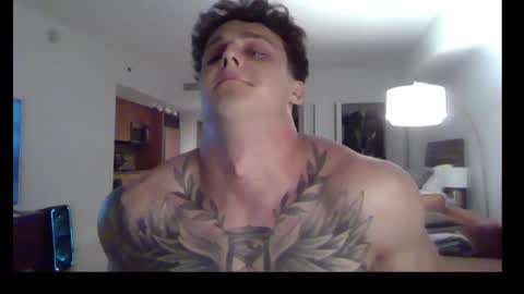 henrydesanti online show from September 14, 2025, 1:38 am