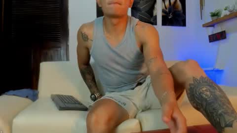 henrydouglas online show from March 15, 2026, 5:52 pm