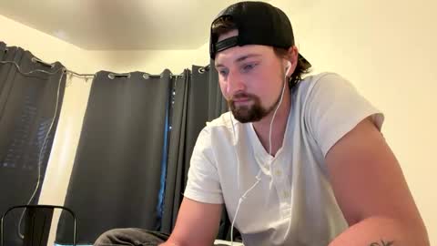 Snapshot of henryjackk chatting on March 14, 2026, 6:24 pm HenryJackk online show from March 14, 2026, 6:24 pm