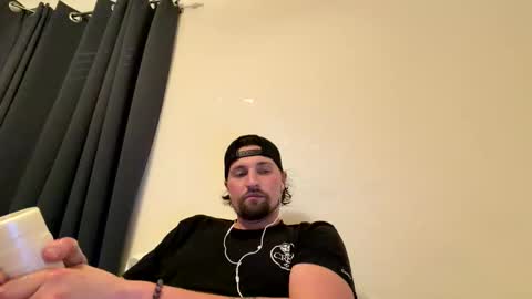 Snapshot of henryjackk chatting on March 26, 2026, 10:37 pm HenryJackk online show from March 26, 2026, 10:37 pm