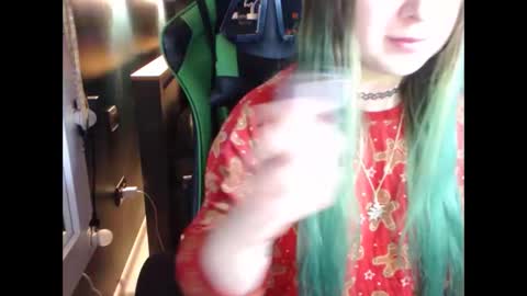 Hentaishiing online show from January 8, 2026, 2:41 pm