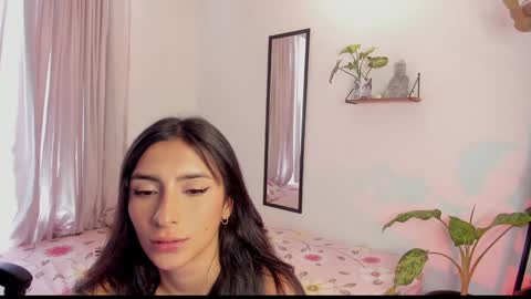 Hello I am Valentina independent Colombian model I love sensuality and pleasure welcome online show from February 2, 2025, 9:23 pm