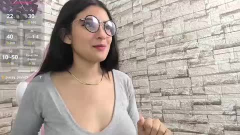 Snapshot of hera_elis chatting on February 13, 2025, 7:52 pm hera_elis online show from February 13, 2025, 7:52 pm