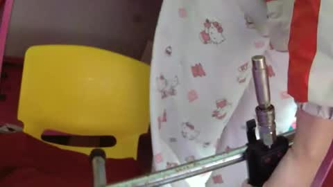 hera_supi online show from December 17, 2025, 2:01 pm