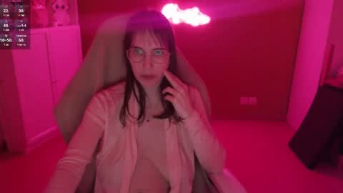 Snapshot of heraluna_ chatting on January 12, 2025, 1:53 am HeraLuna online show from January 12, 2025, 1:53 am