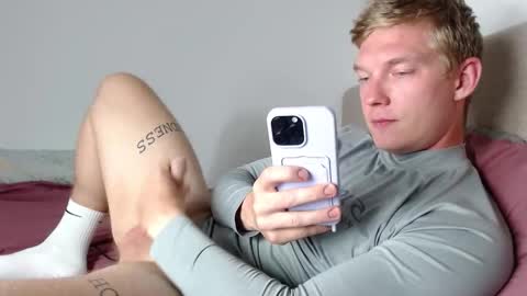 Snapshot of hercules__ chatting on October 24, 2025, 3:52 pm Gregblonde Alextattoo online show from October 24, 2025, 3:52 pm