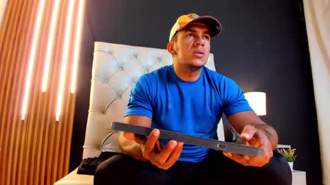 Hercules online show from March 10, 2025, 7:18 pm