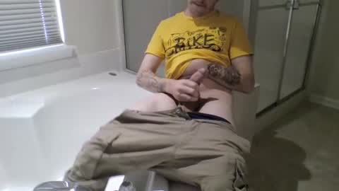 Snapshot of here4fantasyyy chatting on May 1, 2026, 2:32 pm here4fantasyyy online show from May 1, 2026, 2:32 pm