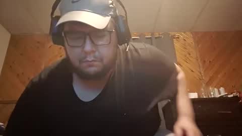 Hereforbootyyyy online show from April 4, 2026, 10:13 am