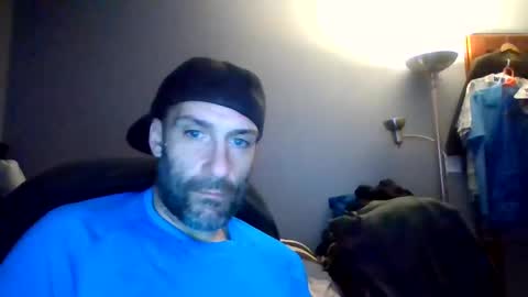 hereforyou1987 online show from December 21, 2024, 4:19 am