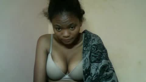 Snapshot of herisse01 chatting on May 15, 2026, 11:12 pm herisse01 online show from May 15, 2026, 11:12 pm