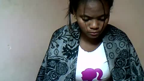 Snapshot of herisse01 chatting on June 23, 2026, 6:17 pm herisse01 online show from June 23, 2026, 6:17 pm