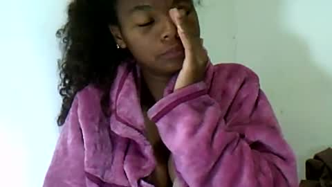 Snapshot of herisse01 chatting on July 14, 2026, 5:12 am herisse01 online show from July 14, 2026, 5:12 am