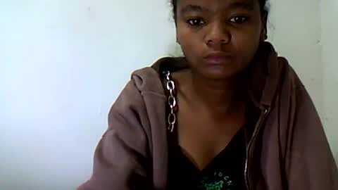 Snapshot of herisse01 chatting on August 3, 2026, 2:54 am herisse01 online show from August 3, 2026, 2:54 am