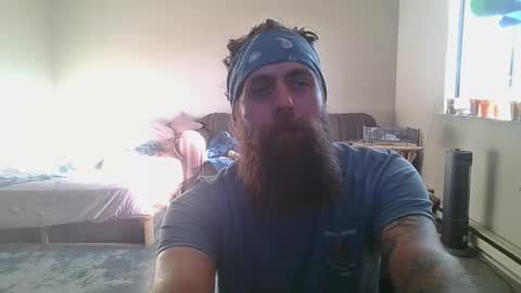 hermannbukowski online show from October 3, 2025, 2:25 pm